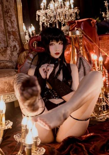 女大学生的沙龙室4_720免费观看最新