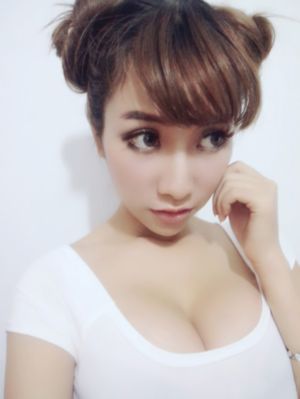 娜塔莉完整版_4KBD在线观看