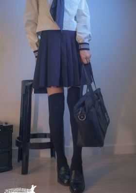 热辣滚烫在线播放_免费观看