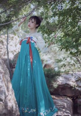 二人世界的视频免费观看_BT磁力天堂在线观看高清