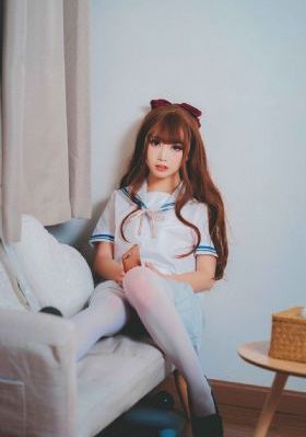 娇妻4p被3个黑人在线观看_超清在线视频播放